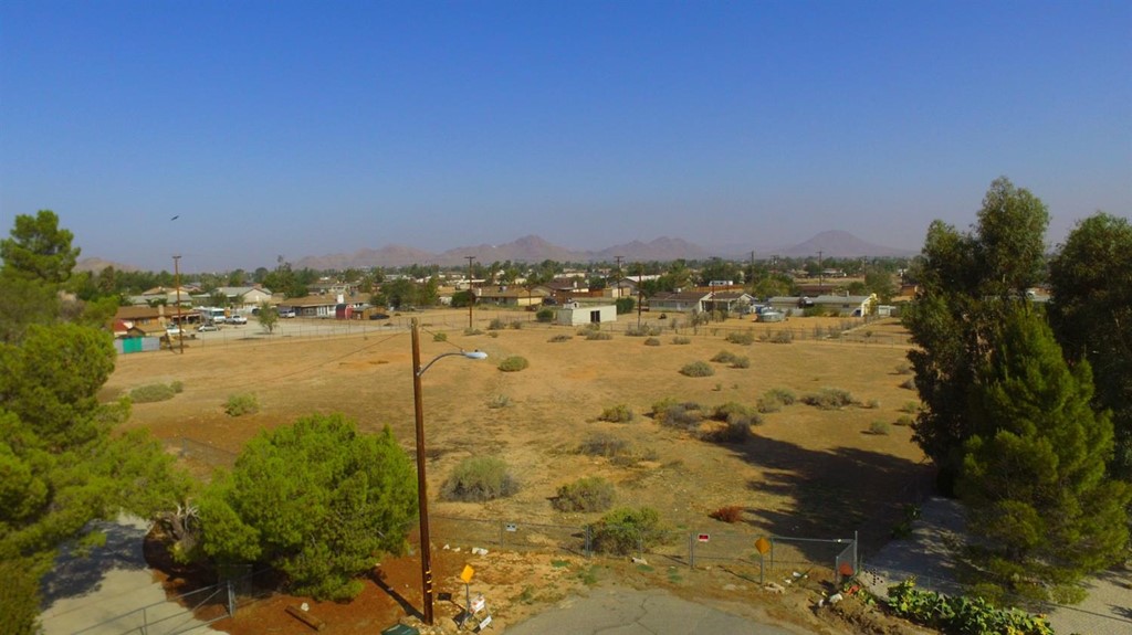 598 Osage Road Apple Valley, CA 92307 - Photo 1 of 1 Gallery Image 1