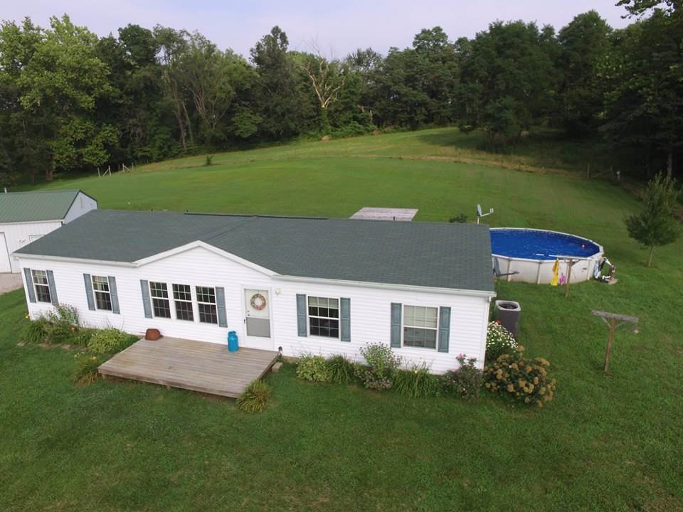 3112 North Warren Road Bloomfield, IN 47424 - Photo 2 of 33