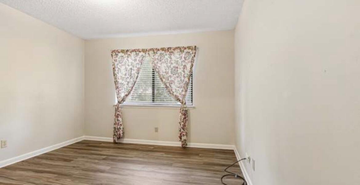 815 Jupiter Street Destin, FL 32541 - Photo 6 of 12 IMG_4387