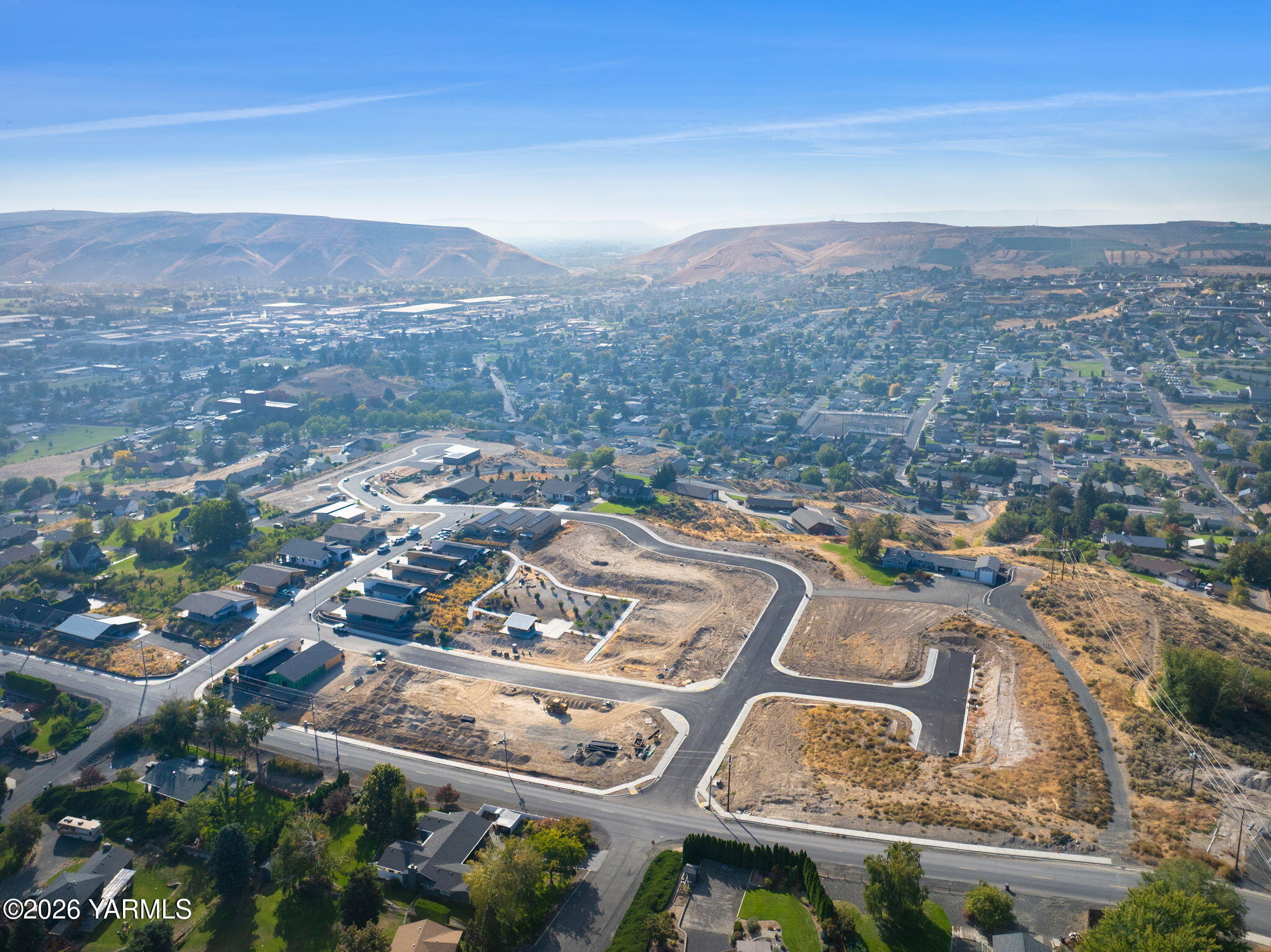 820 Vista Del Sol Selah, WA 98942 - Photo 11 of 15 Looking South - Aerial View