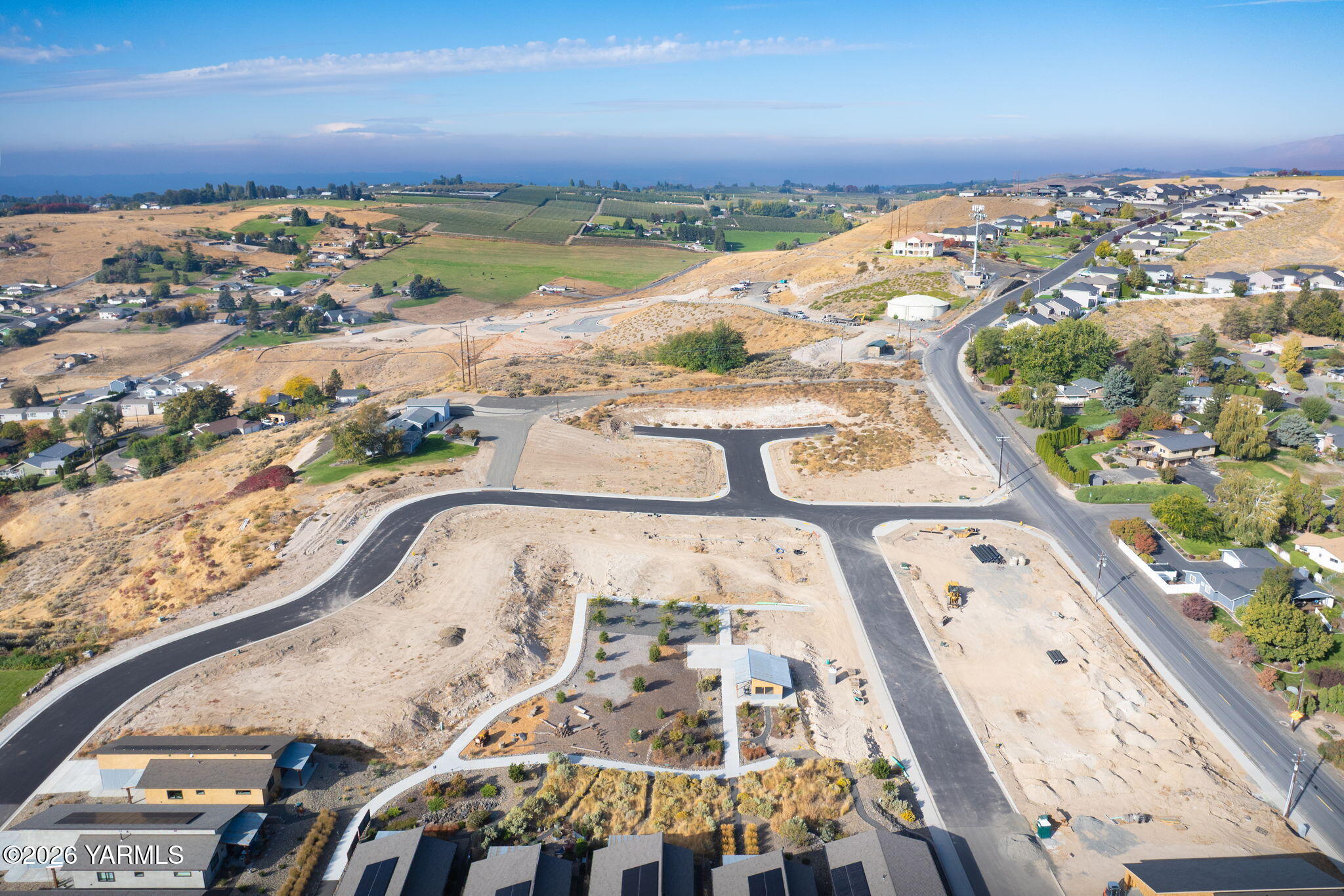 820 Vista Del Sol Selah, WA 98942 - Photo 12 of 15 Looking West - Aerial View 2