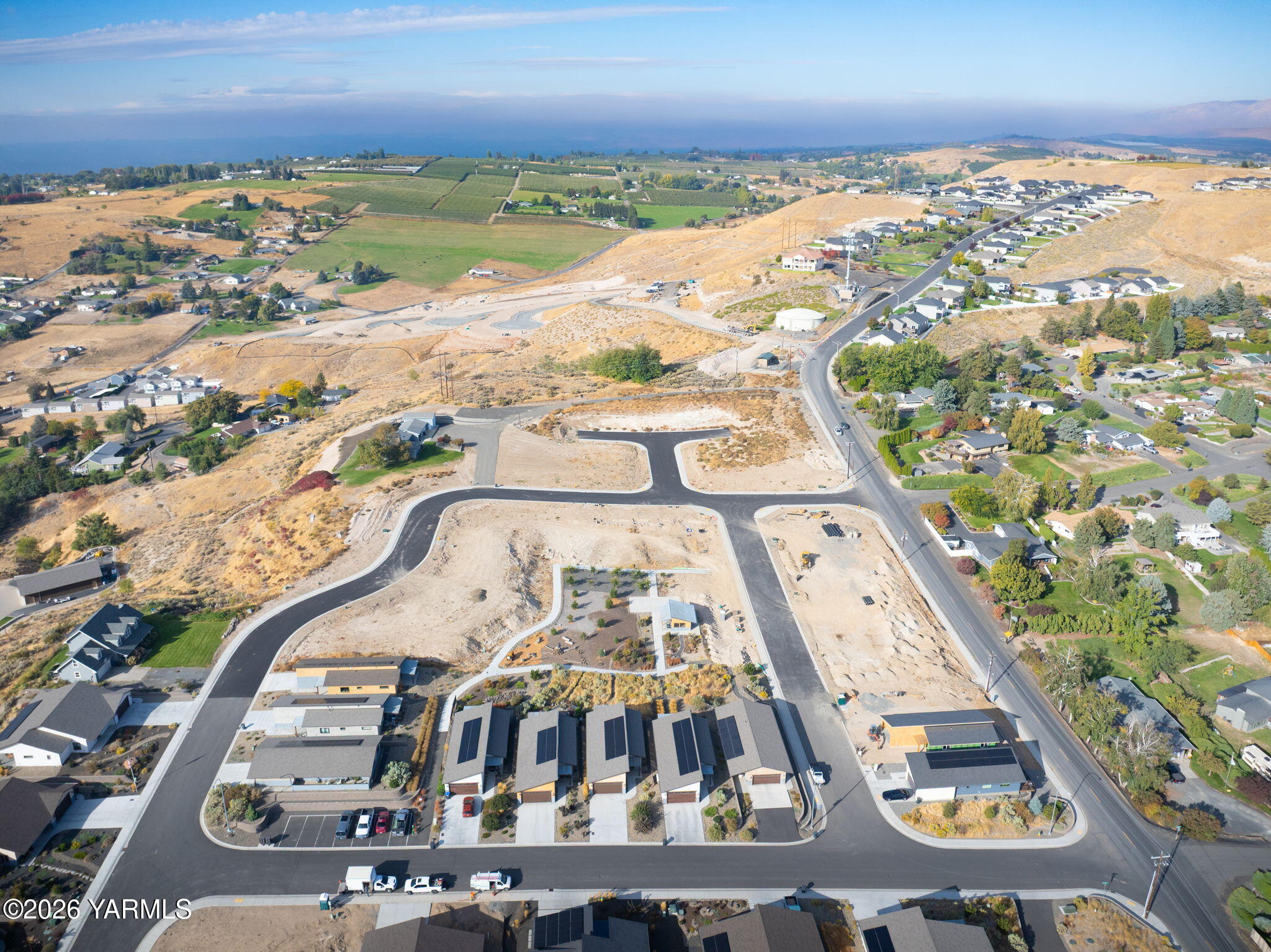820 Vista Del Sol Selah, WA 98942 - Photo 13 of 15 Looking West - Aerial View