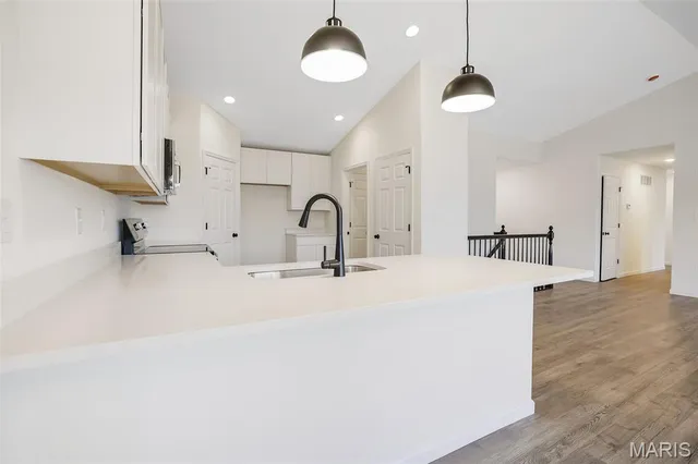 $469,299 | 31 Bluestem Court, Lake St. Louis, MO 63367