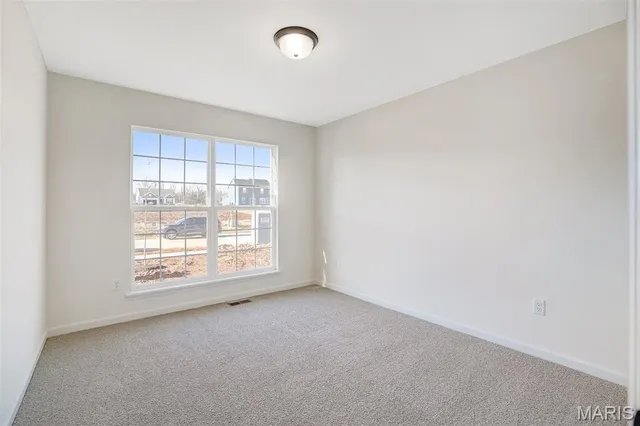 $469,299 | 31 Bluestem Court, Lake St. Louis, MO 63367