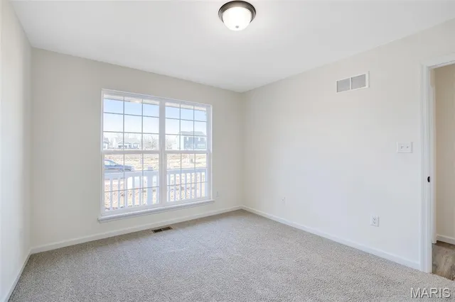 $469,299 | 31 Bluestem Court, Lake St. Louis, MO 63367