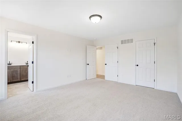 $469,299 | 31 Bluestem Court, Lake St. Louis, MO 63367