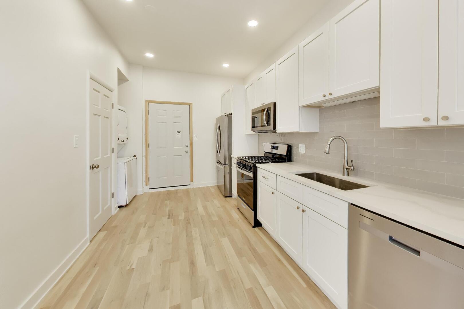 5714 South Prairie Avenue Chicago, IL 60637 - Photo 8 of 49