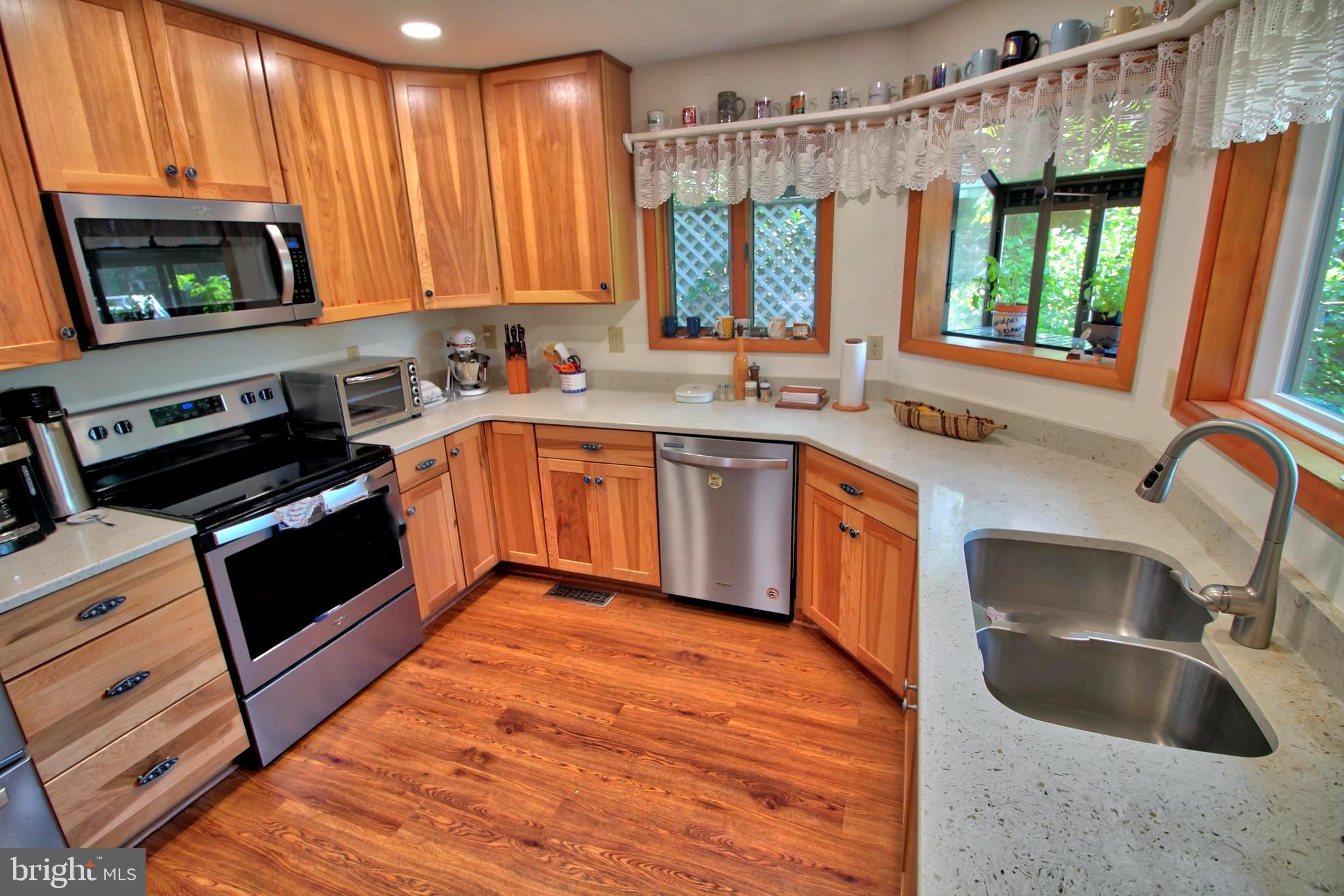 32 Seabreeze Road Ocean Pines, MD 21811 - Photo 4 of 48 Gallery Image 4