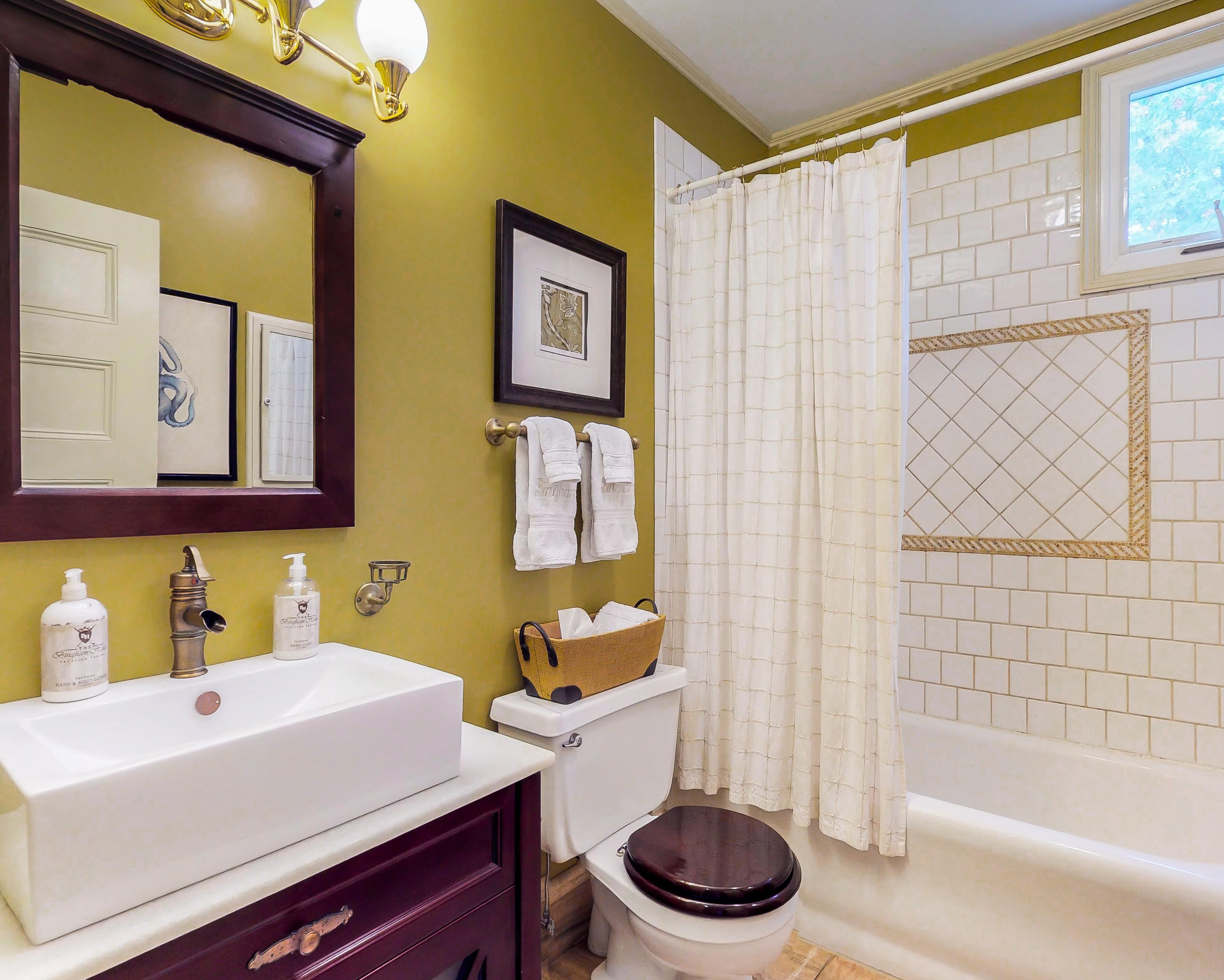 67 Broad Street Bethel, ME 04217 - Photo 58 of 74 72-bathroom-upstairs-a_49097304582_o_491