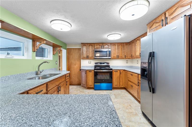 264 McCleary Road Hookstown, PA 15050 - Photo 14 of 42