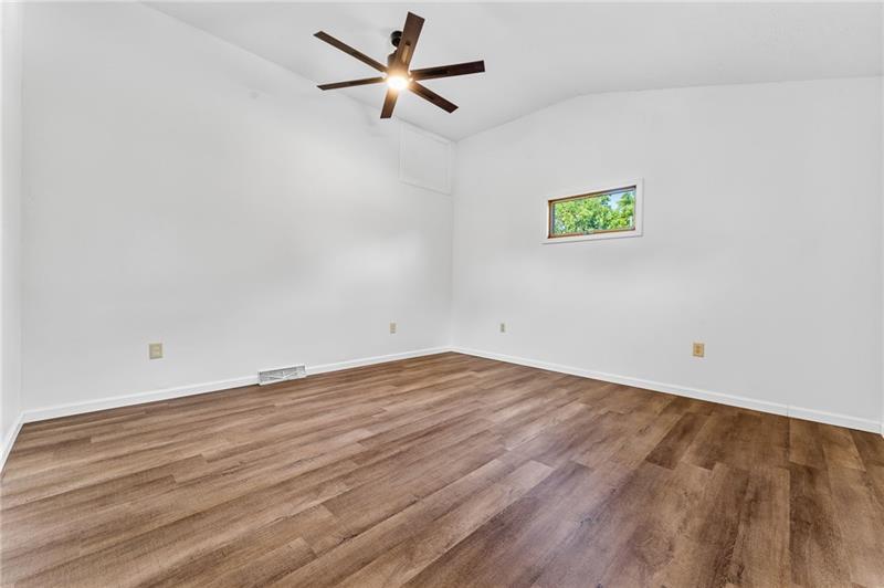264 McCleary Road Hookstown, PA 15050 - Photo 8 of 42