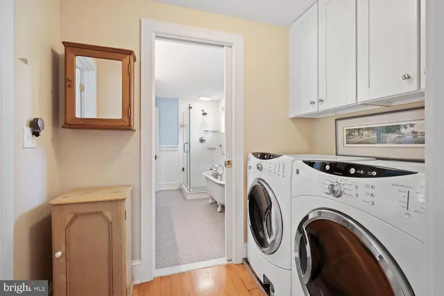 a picture of floor plan