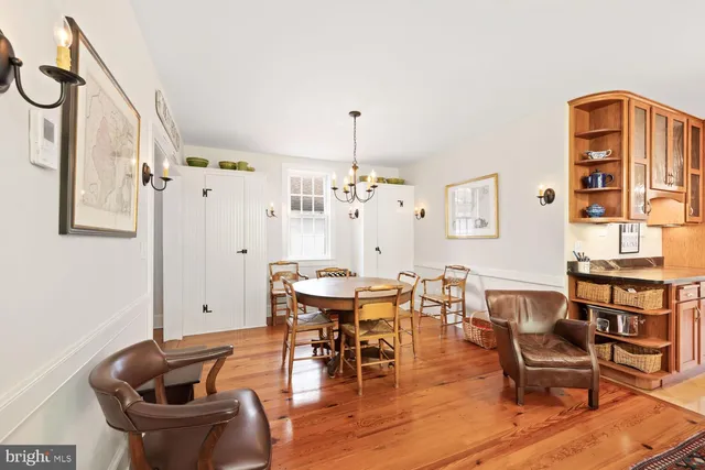 a kitchen with granite countertop lots of counter top space