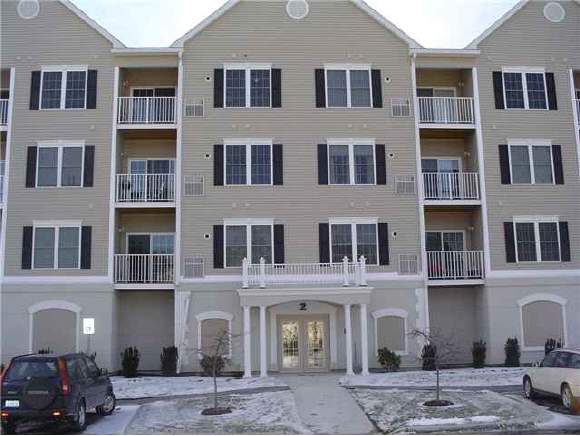59 Cluff Road, Unit 28 Salem, NH 03079 - Photo 1 of 9