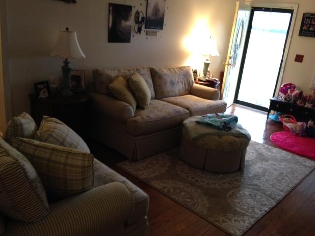 253 Londonderry Road Harrogate, TN 37752 - Photo 3 of 12 LIVING ROOM