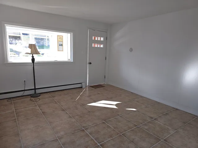 $175,000 | 122 Sessions Street, Berlin, NH 03570