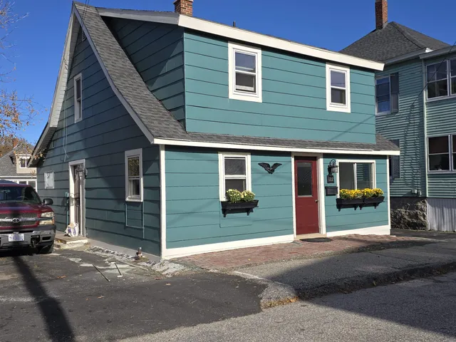 $175,000 | 122 Sessions Street, Berlin, NH 03570