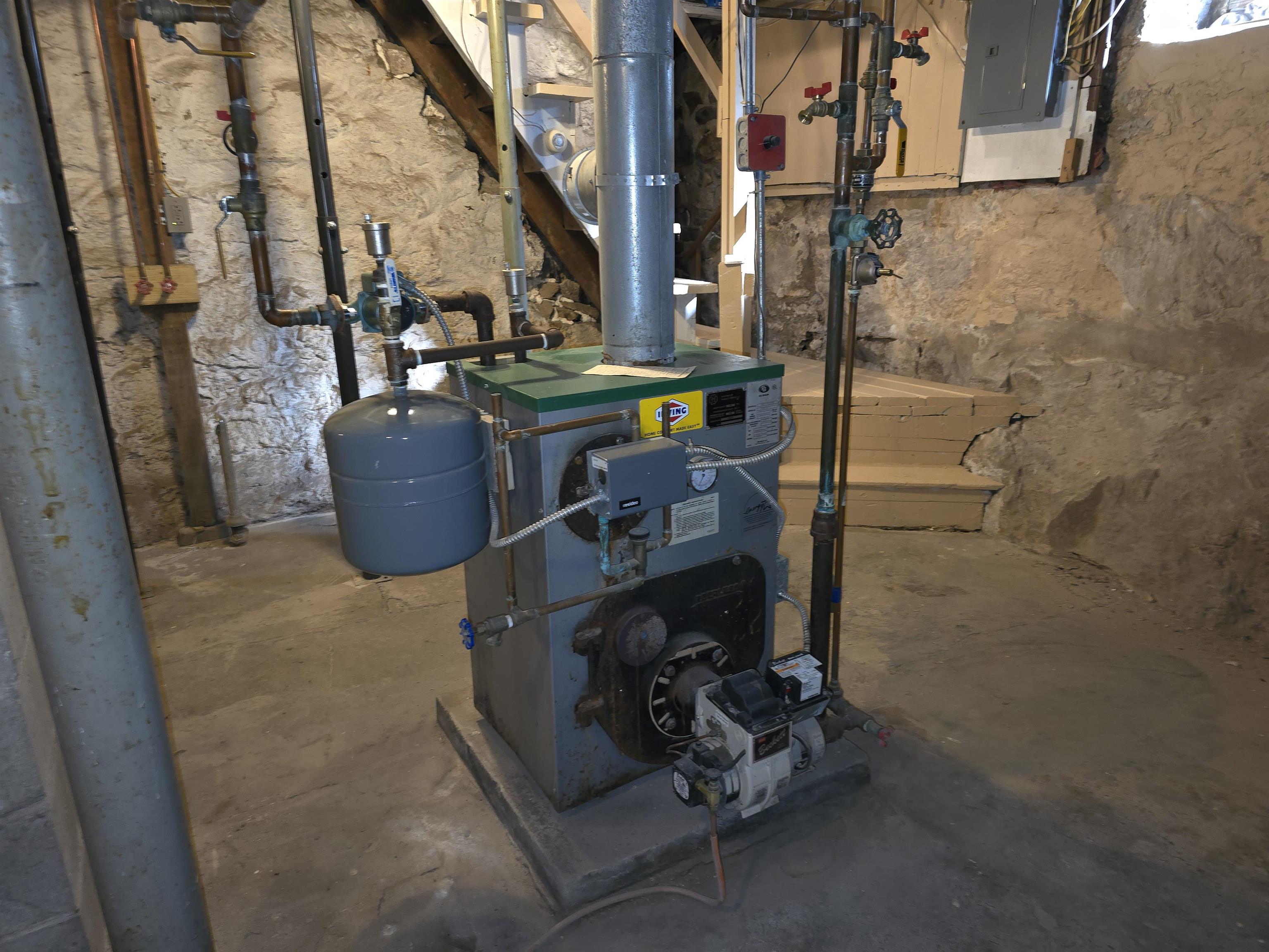 122 Sessions Street Berlin, NH 03570 - Photo 30 of 43