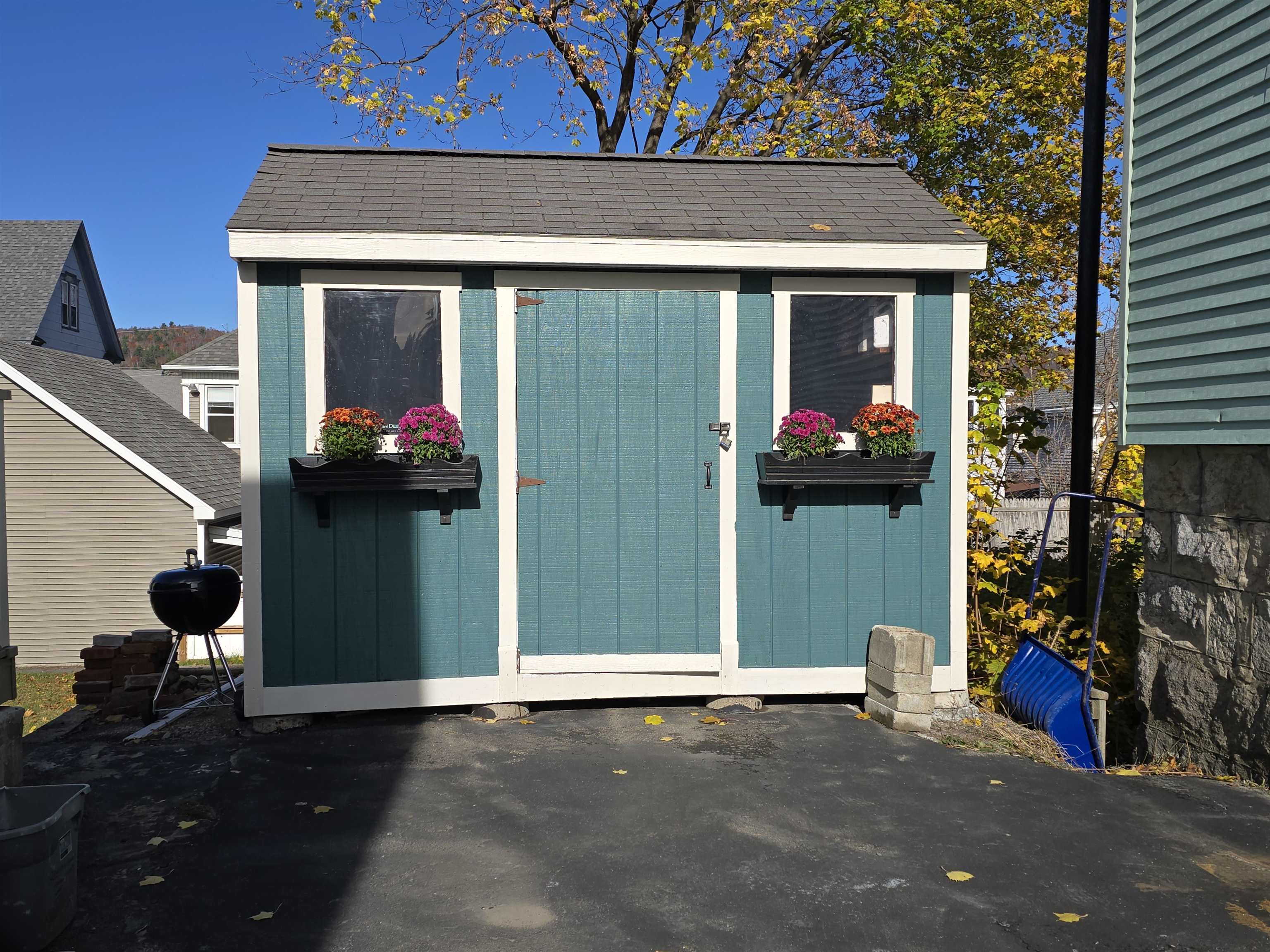 122 Sessions Street Berlin, NH 03570 - Photo 3 of 43