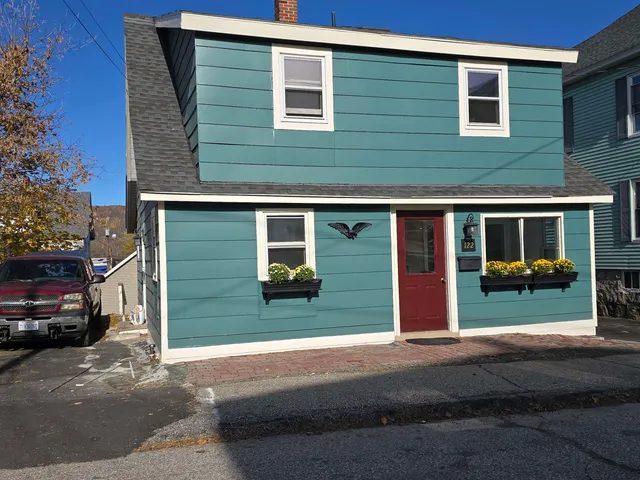 $175,000 | 122 Sessions Street, Berlin, NH 03570