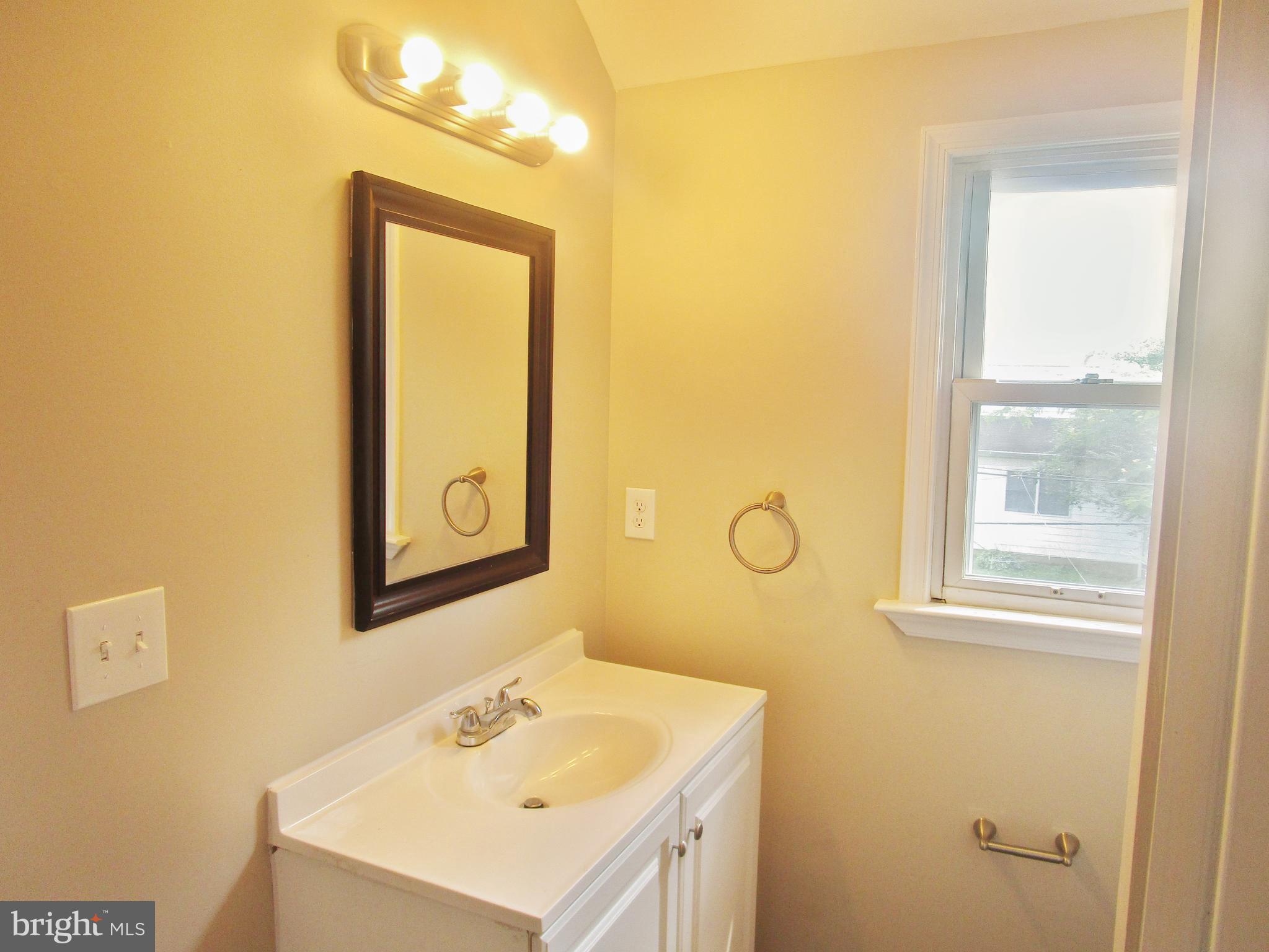 606 Boxwood Road Wilmington, DE 19804 - Photo 14 of 17 Gallery Image 14