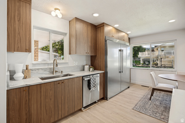 1168 East Center Street Bountiful, UT 84010 - Photo 10 of 38 Kitchen