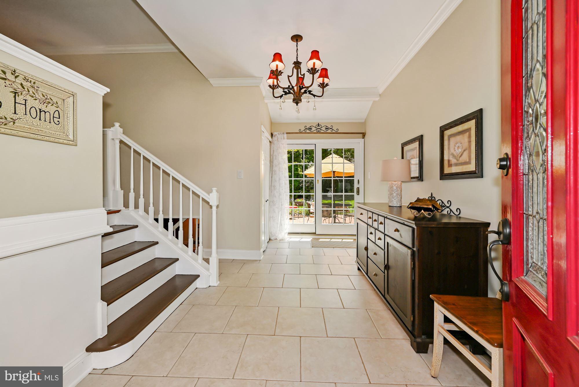 2900 Georgetown Road Cinnaminson, NJ 08077 - Photo 3 of 27 Lovely Foyer w/access to the back patio
