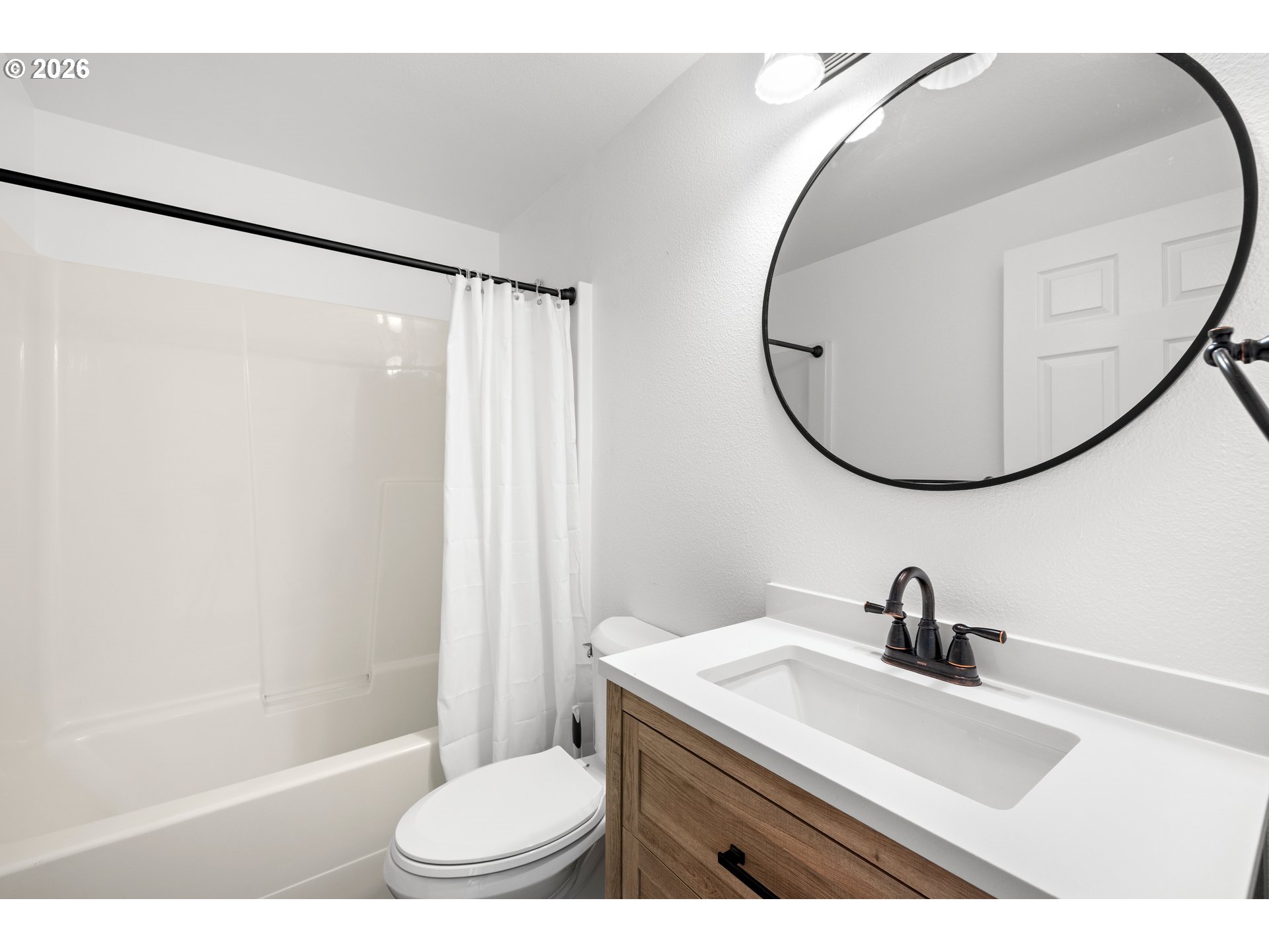 18307 Tupper Road Sandy, OR 97055 - Photo 22 of 42 Bathroom