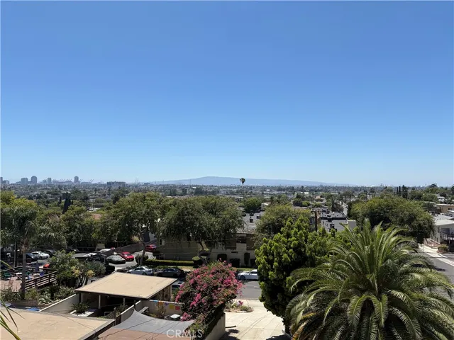 $1,095,000 | 1994 Stanley Avenue, Signal Hill, CA 90755