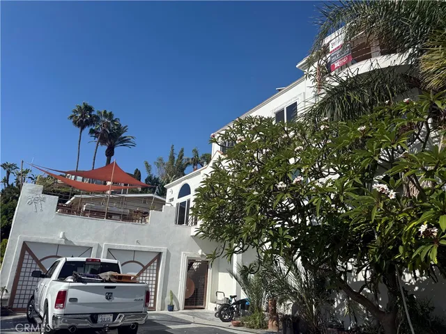 a view of an outdoor space and a yard
