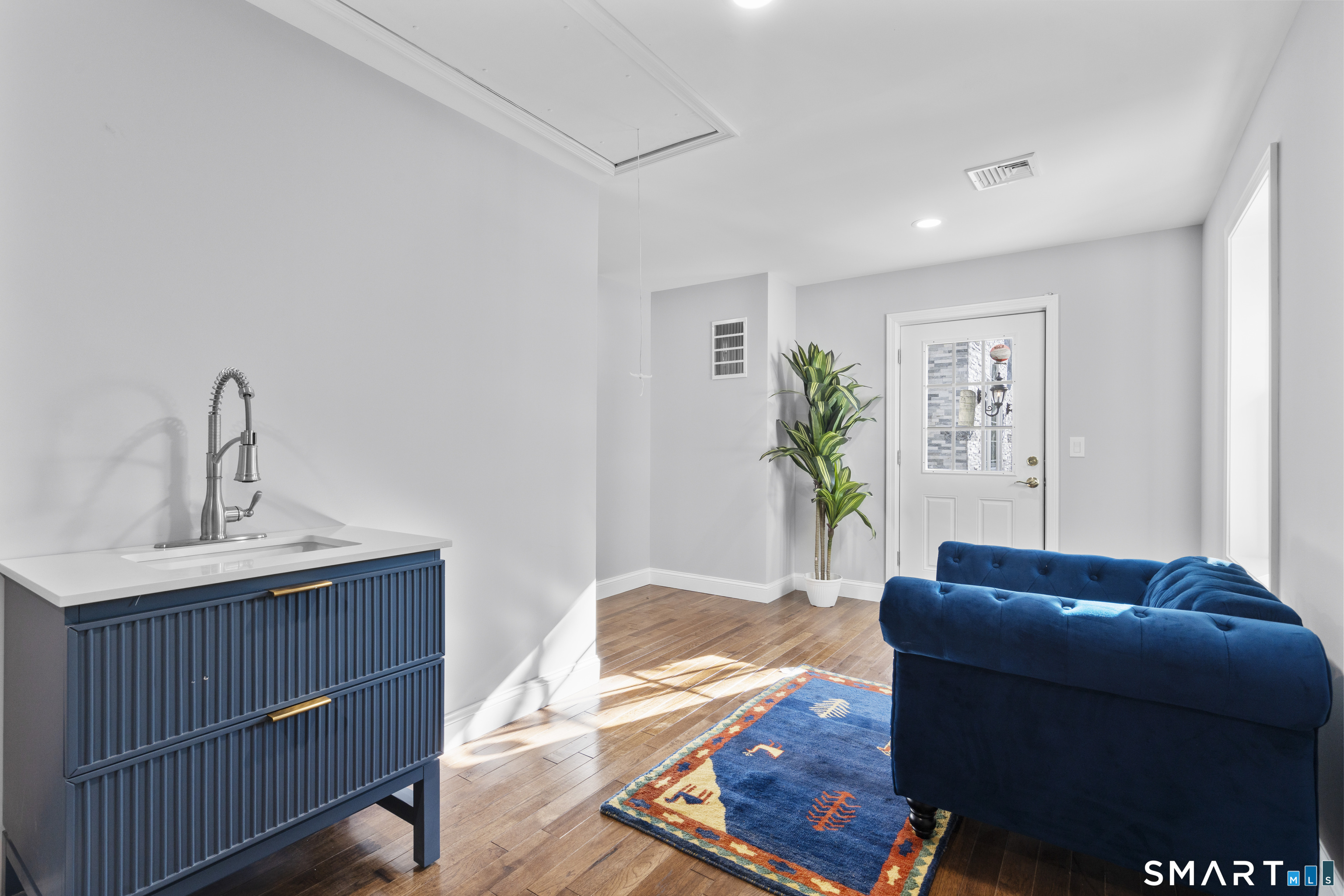 370 West Mountain Road West Simsbury, CT 06092 - Photo 34 of 39