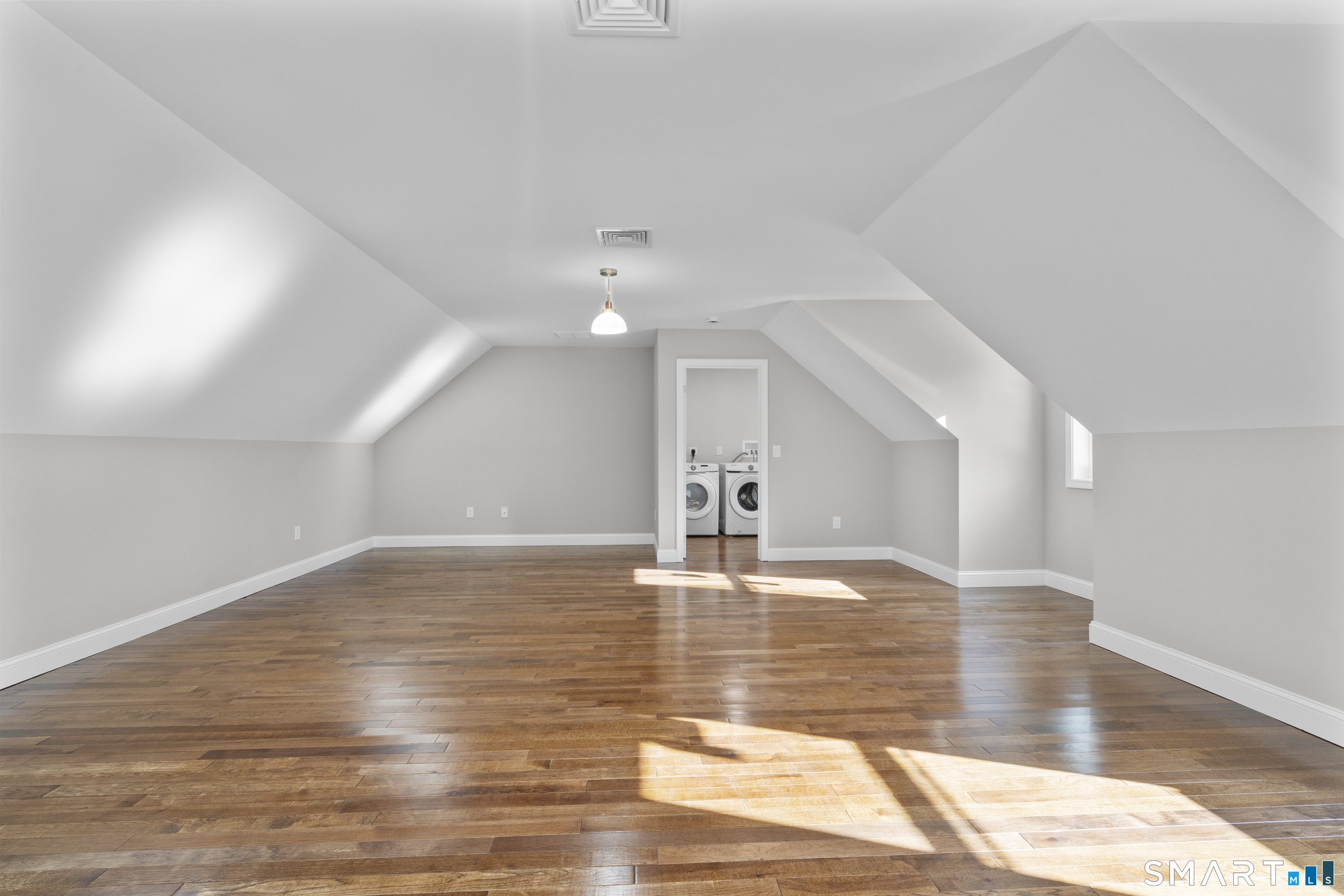 370 West Mountain Road West Simsbury, CT 06092 - Photo 35 of 39