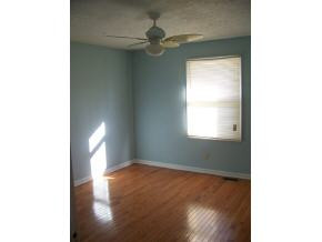 120 Ed Davis Road Elizabethton, TN 37643 - Photo 4 of 6 Photo 4