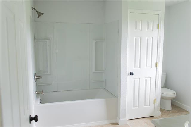 11714 Douglas Road Temperance, MI 48182 - Photo 13 of 17 MASTER BATHROOM