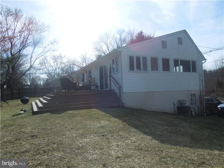 410 New Albany Road Moorestown, NJ 08057 - Photo 5 of 7 Exterior Back
