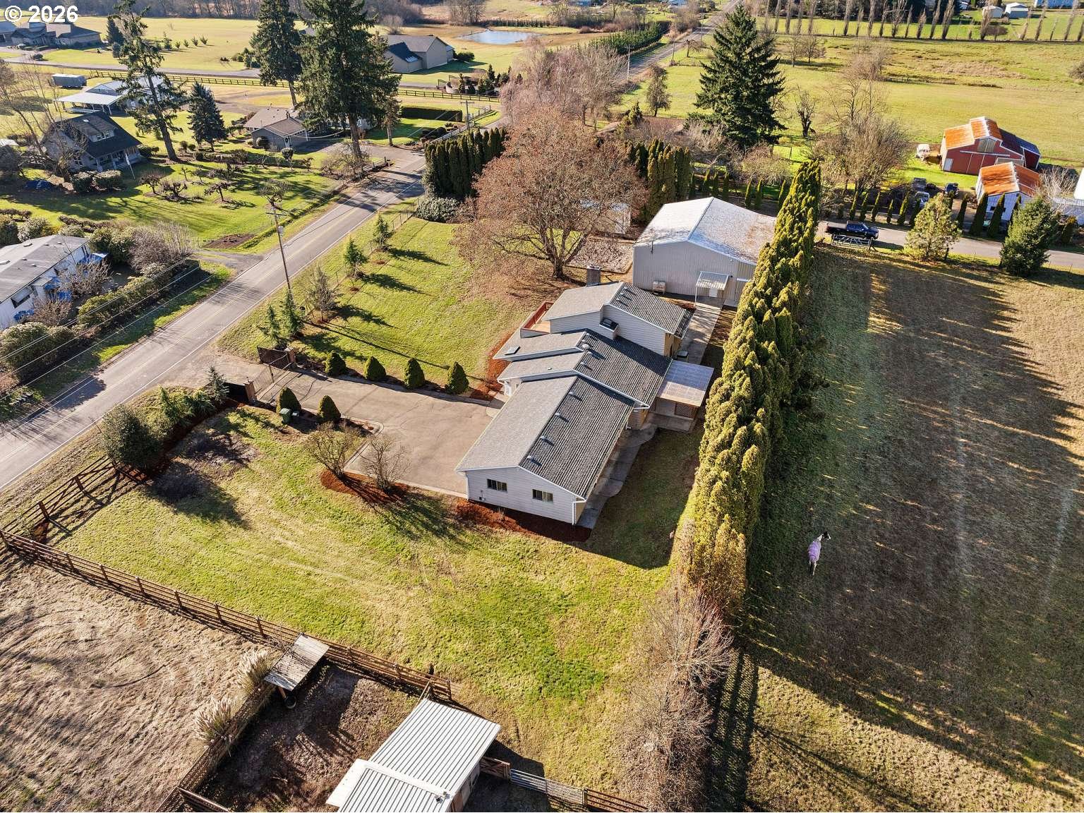 33887 Church Road Warren, OR 97053 - Photo 4 of 35 a view of an ocean from a building