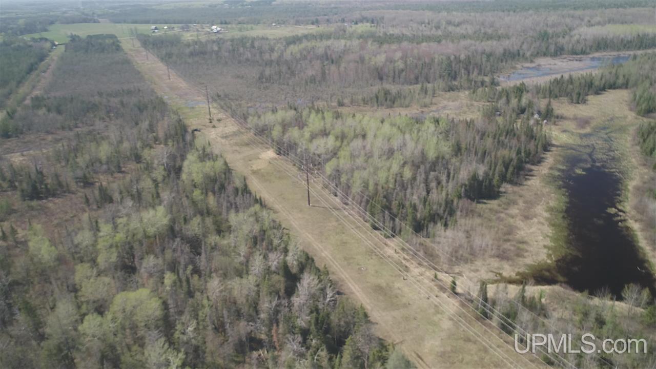 426 Rd Cornell Mi 49818 Road Cornell, MI 49818 - Photo 8 of 22