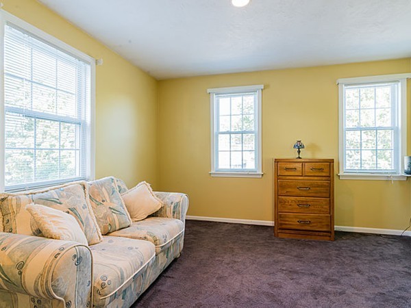 38 Edwin Road Waltham, MA 02453 - Photo 19 of 28 Gallery Image 19