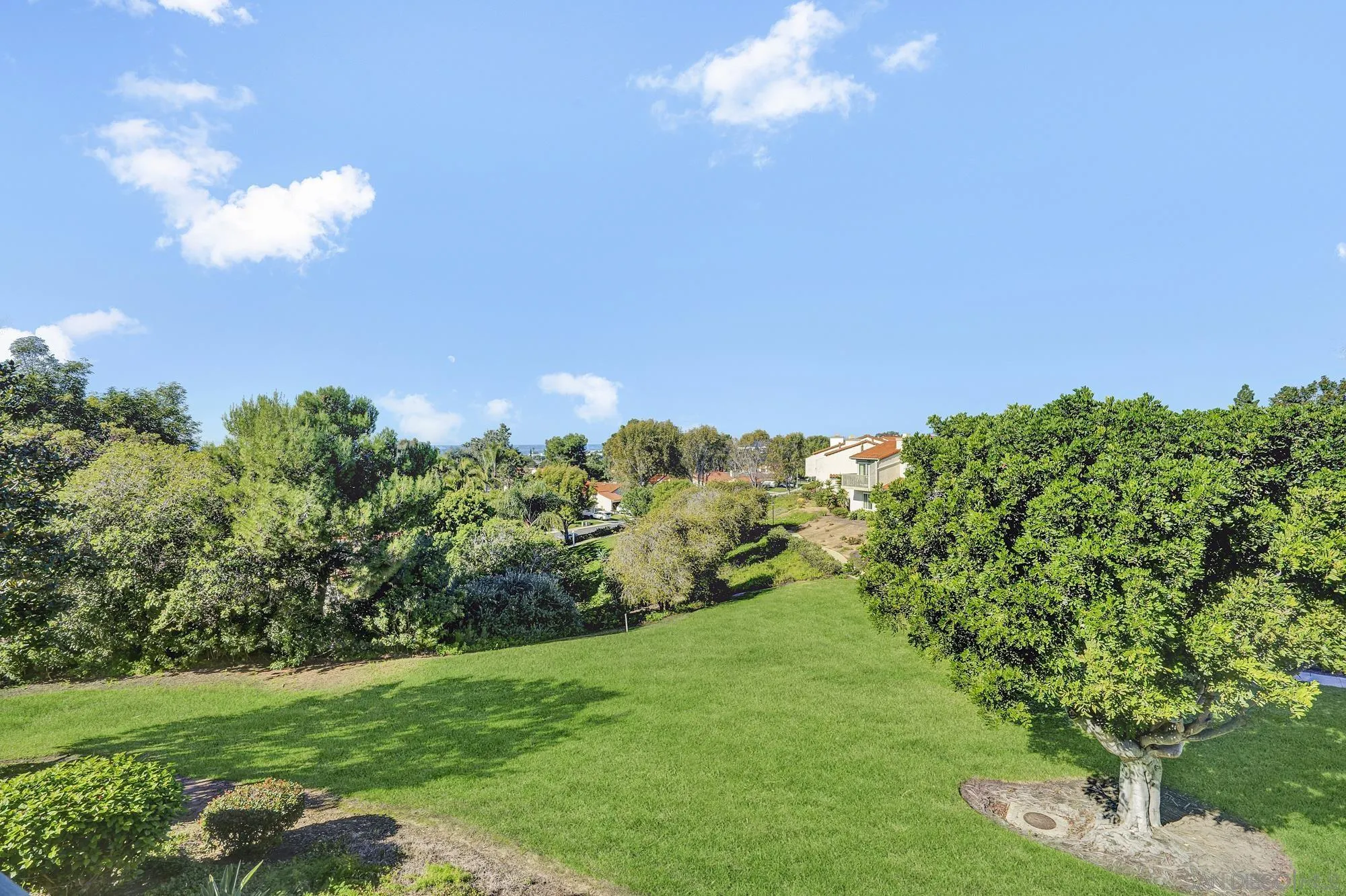 901 Caminito Estrada, Unit C Carlsbad, CA 92011 - Photo 17 of 18