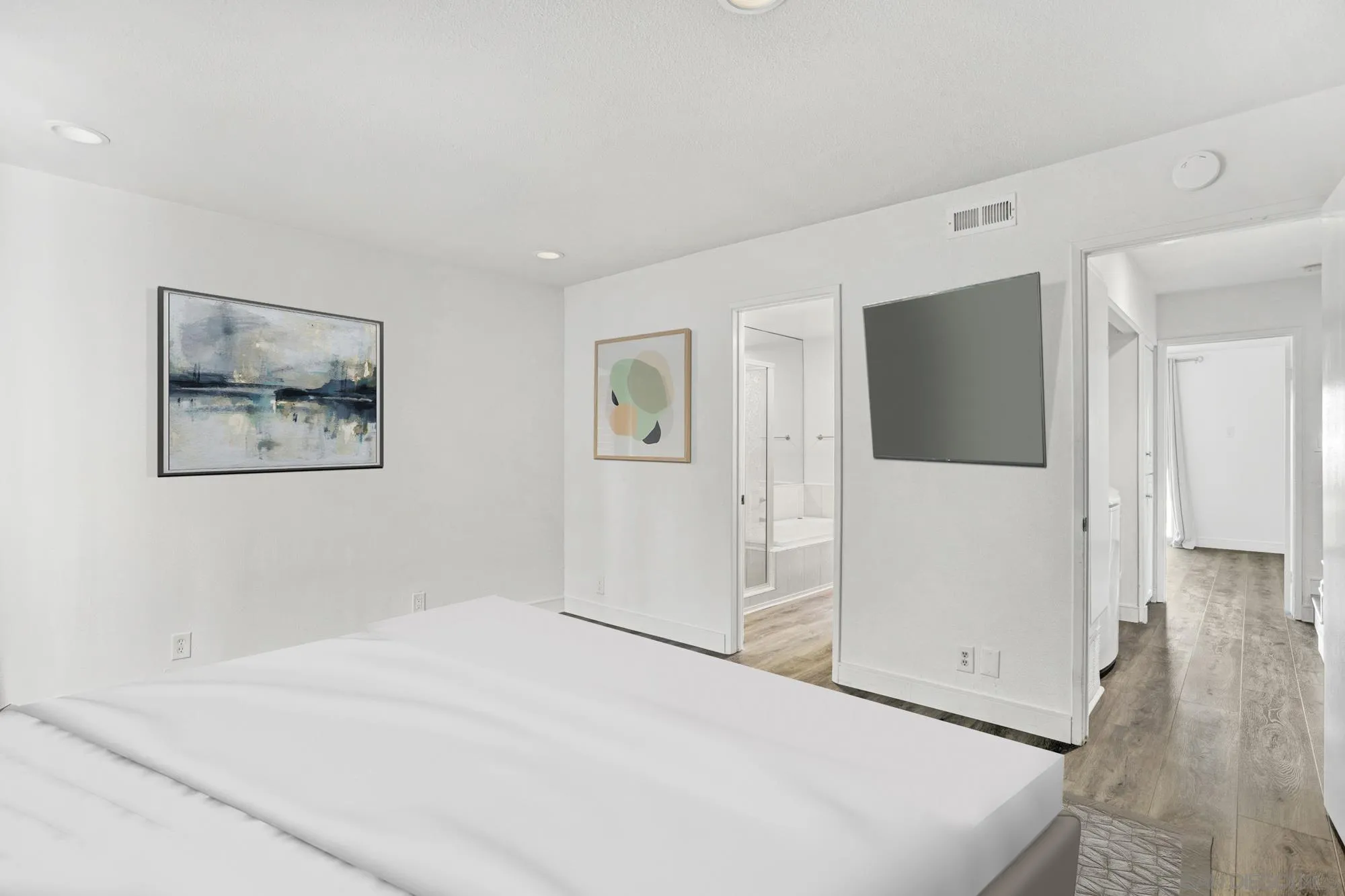 901 Caminito Estrada, Unit C Carlsbad, CA 92011 - Photo 9 of 18