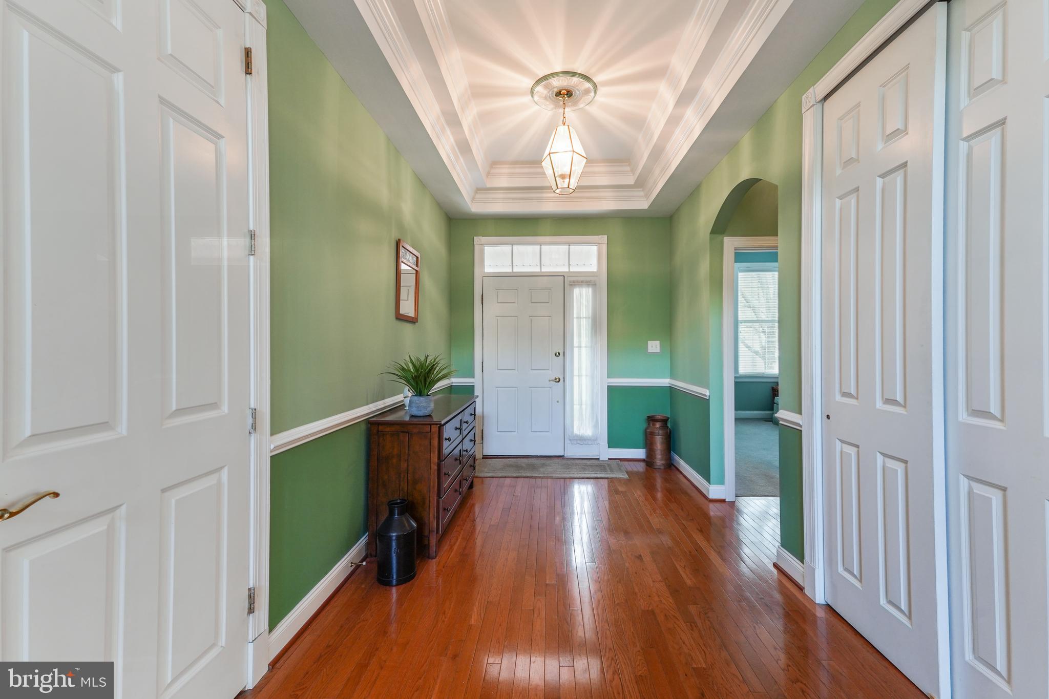 151 Sloan Road Phoenixville, PA 19460 - Photo 5 of 33 Entrance Hall