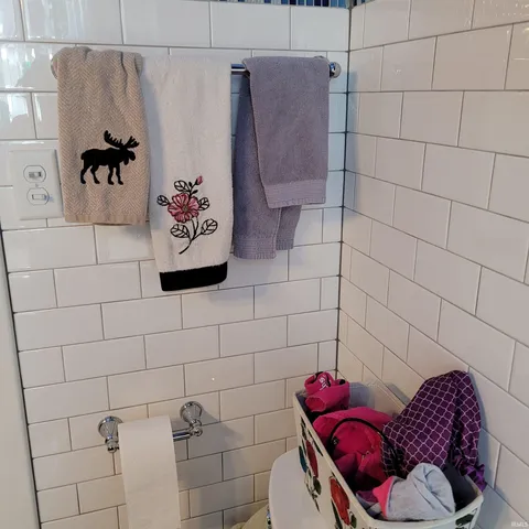 $2,600 | 720 South Park Avenue, Bloomington, IN 47401