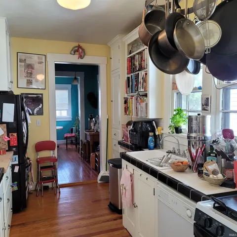 $2,600 | 720 South Park Avenue, Bloomington, IN 47401