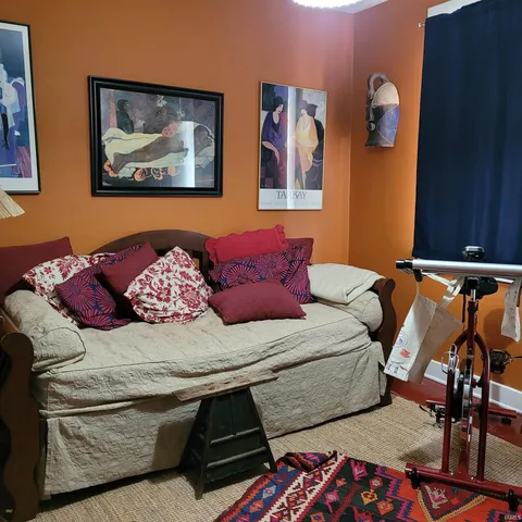 $2,600 | 720 South Park Avenue, Bloomington, IN 47401