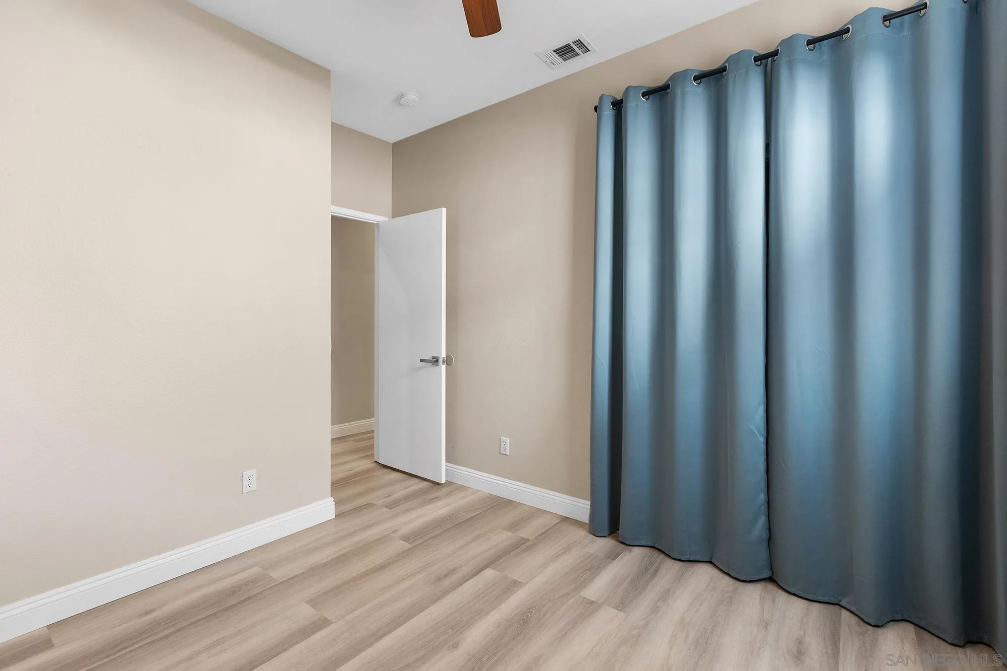 33451 Victoria Court Temecula, CA 92592 - Photo 25 of 38 a view of wooden floor