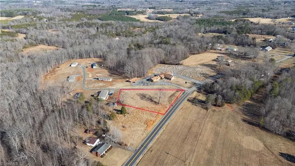 $60,000 | 8120 Highway 704, Madison, NC 27025