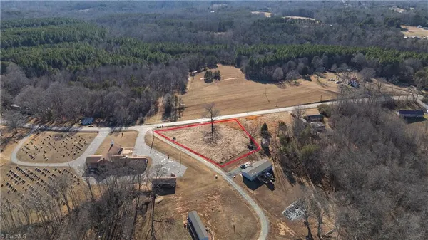 $60,000 | 8120 Highway 704, Madison, NC 27025