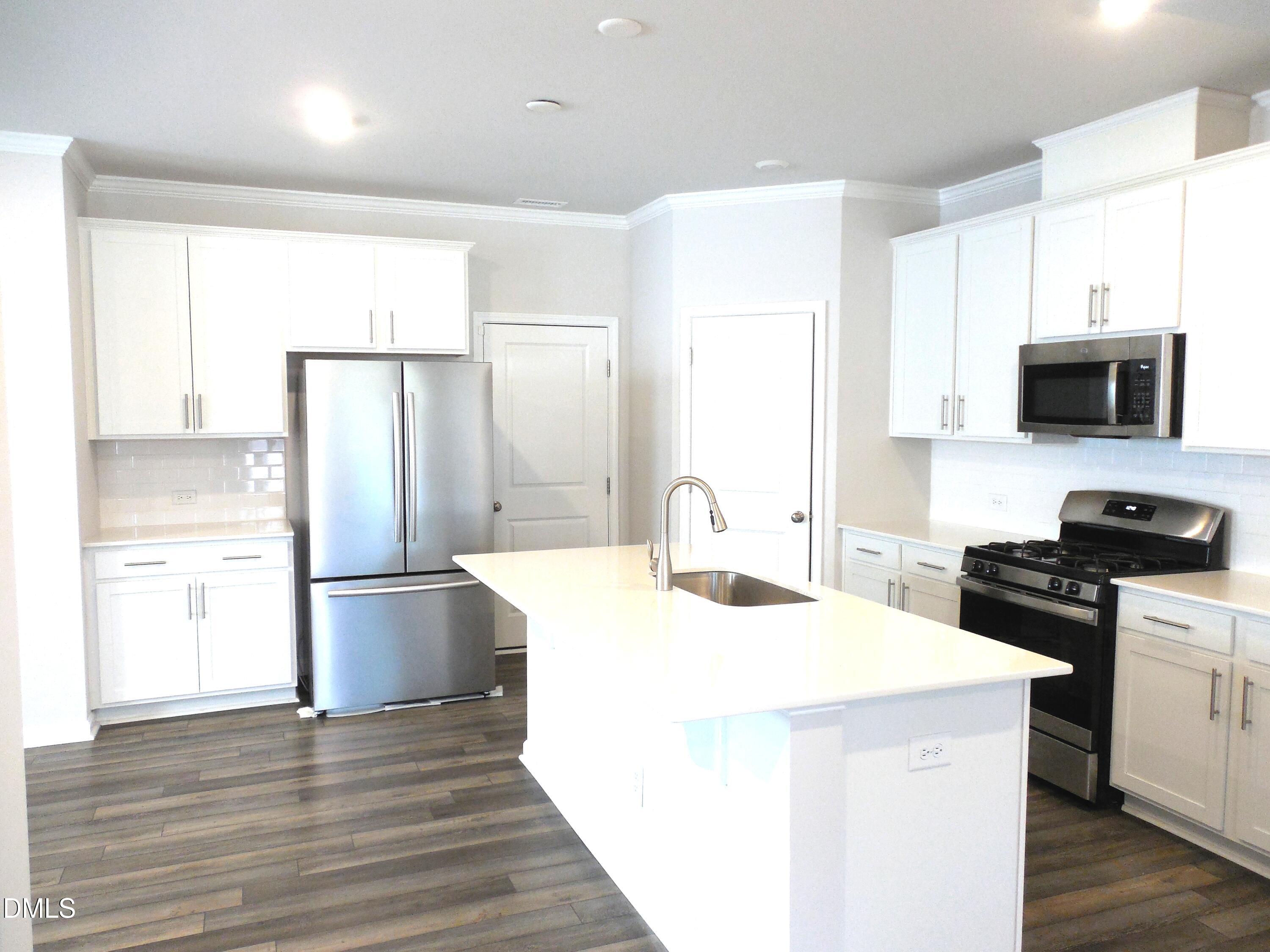 1003 Sora Way Durham, NC 27703 - Photo 2 of 22 1-kitchen-1