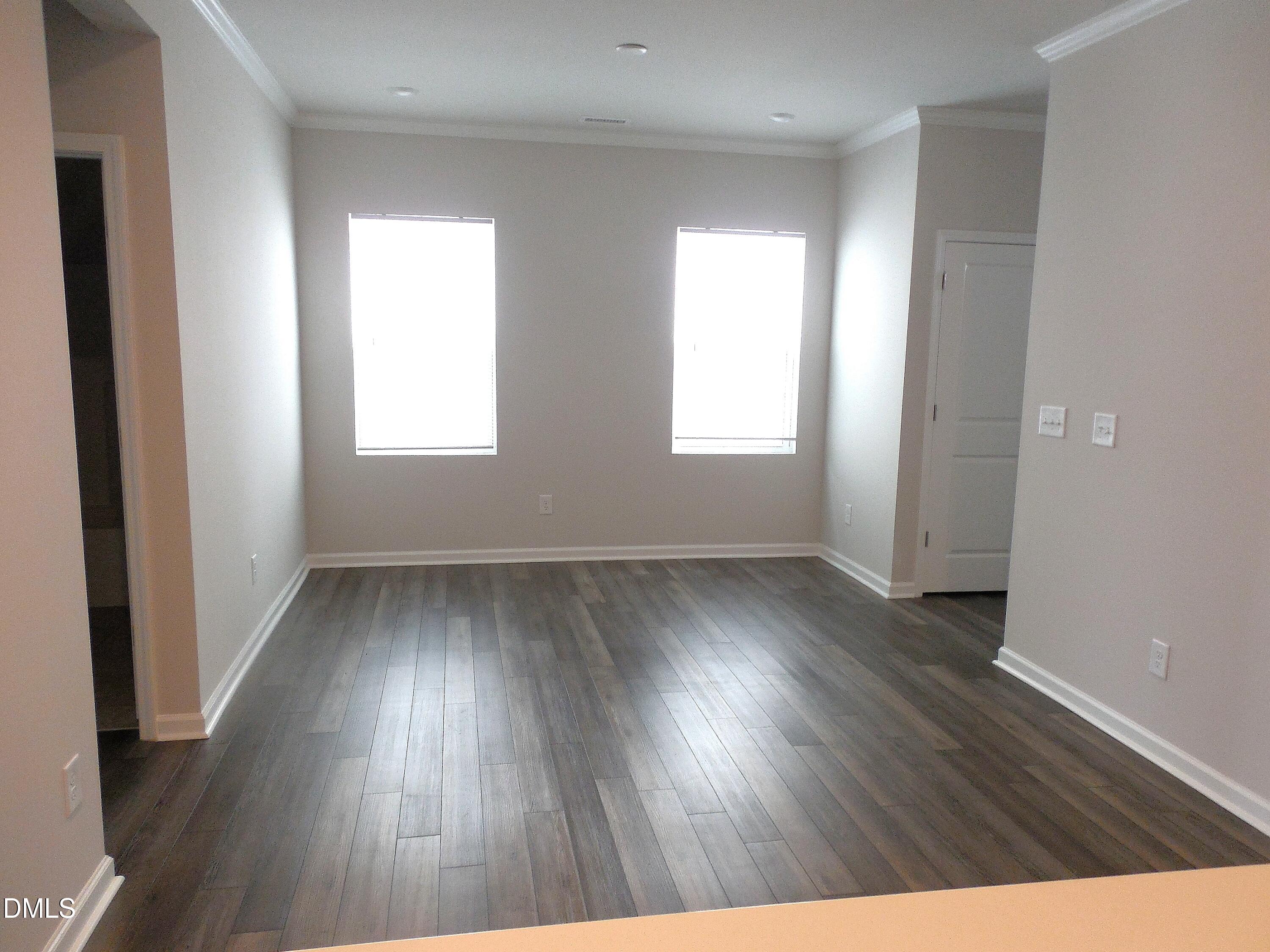 1003 Sora Way Durham, NC 27703 - Photo 5 of 22 1-dinning-1