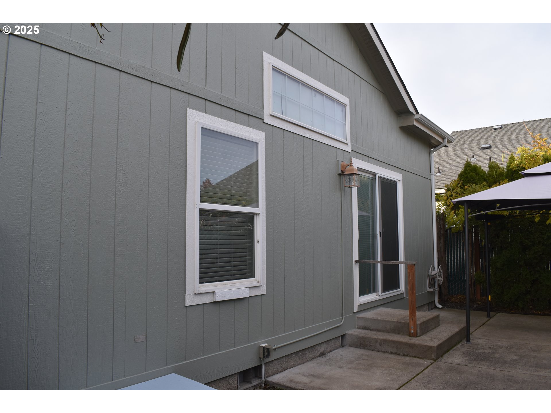 5365 Cobblestone Lane Eugene, OR 97402 - Photo 38 of 40 a view of outdoor space and front view of a house